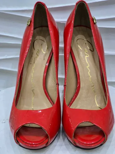 Carmim Pep Toe Salto Alto Vermelho 