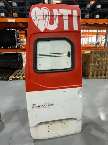 Porta traseira lado esquerdo teto alto Sprinter que 415