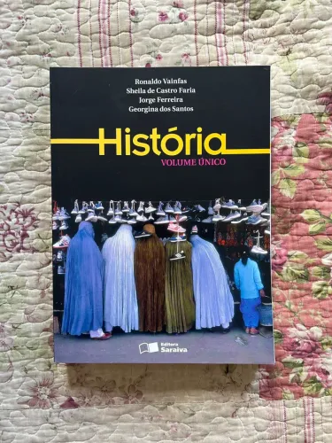 Livro De História, Volume Único. Editora Saraiva.