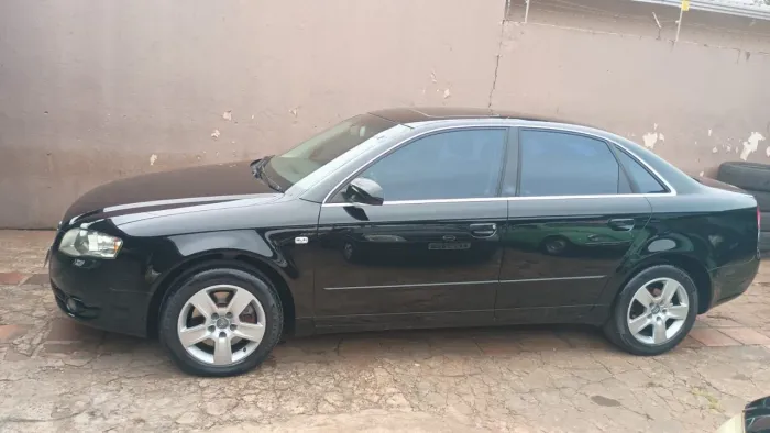 Audi A4 1.8 T. automático