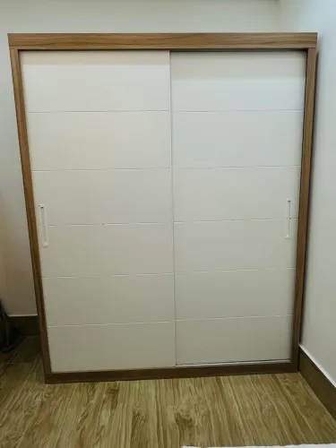 Guarda roupa solteiro