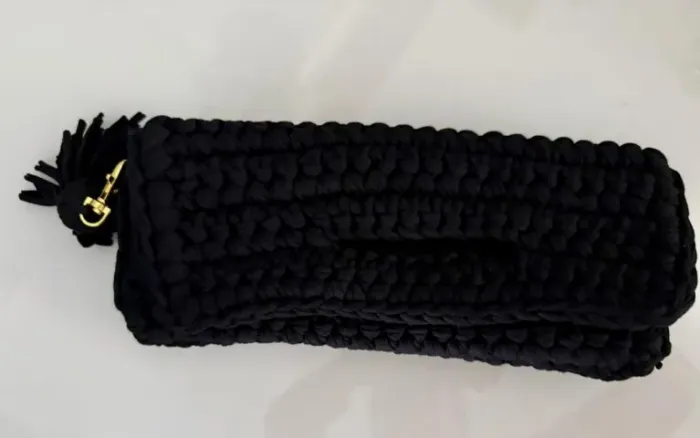 clutch tricô - preto - nova