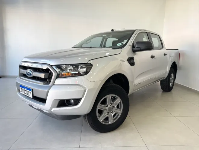 Ford Ranger XLS 2.5 16V 4X2 CD Flex 2017