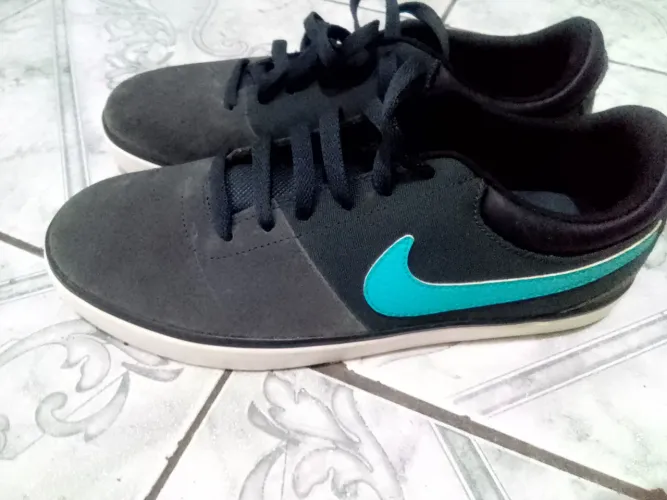 Tênis Nike SB Skate e Casual Azul e Cinza Sola Limpa item de colecionador raridade Tam 40