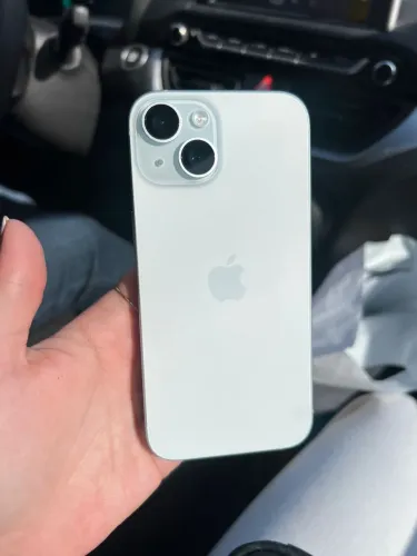 iPhone 15 128g na garantia 