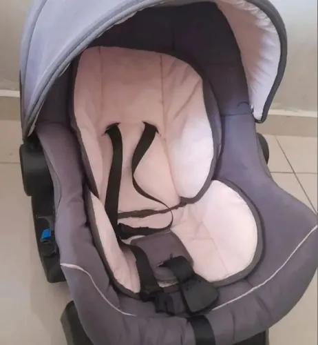 Cadeirinha de bebê - Bebê conforto