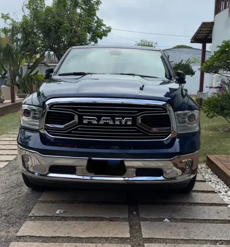 Vendo RAM impecável. 