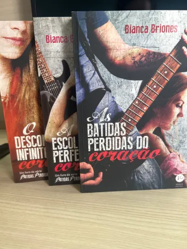 As batidas perdidas do coração, de Bianca Briones, v. 1, 2 e 3