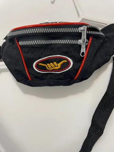 Pochete vintage anos 90 seminova 