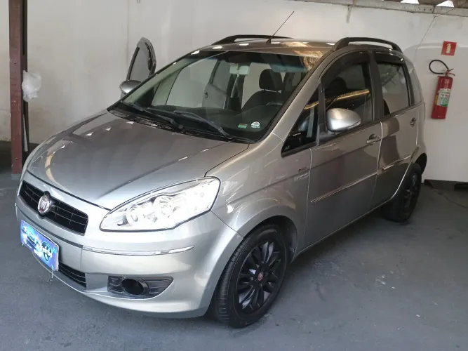 Fiat Idea Essence Dualogic 1.6 Flex 16V 5P 2013