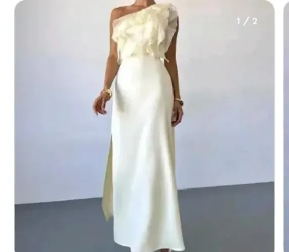 Vestido elegante amarelo claro