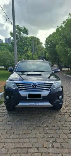 Toyota Hilux SW4 SRV D4-d 4X4 3.0 TDI Dies. AUT 2015