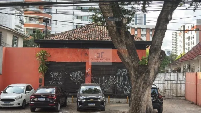 Casa Comercial