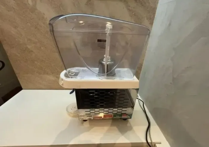 Refresqueira Venâncio 1 Cuba 16 Lts