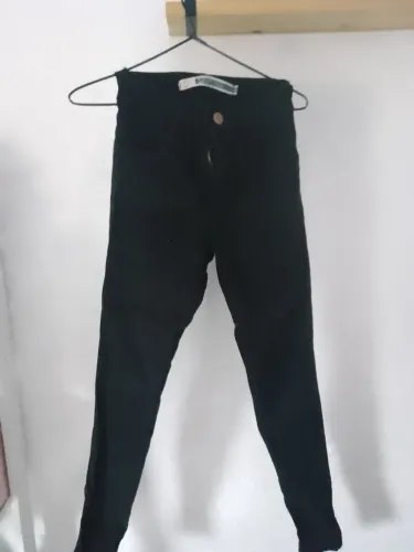 Calça jeans Skinny preta