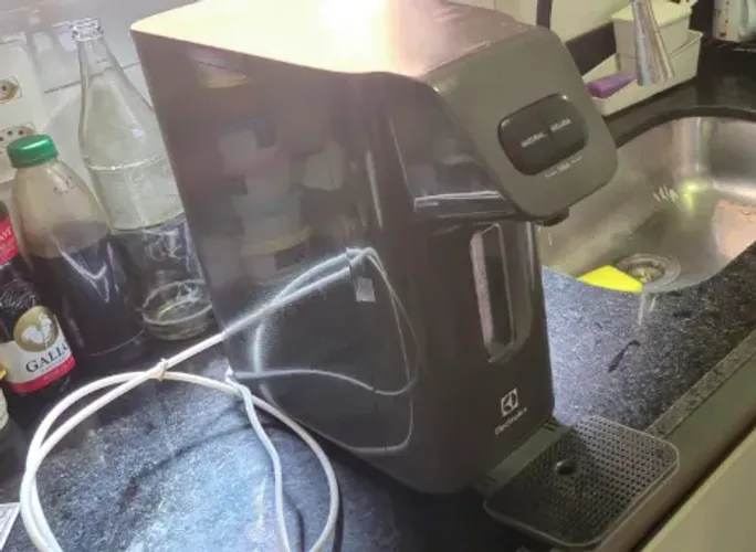 PURIFICADOR DE ÁGUA - ELECTROLUX - SEMINOVO