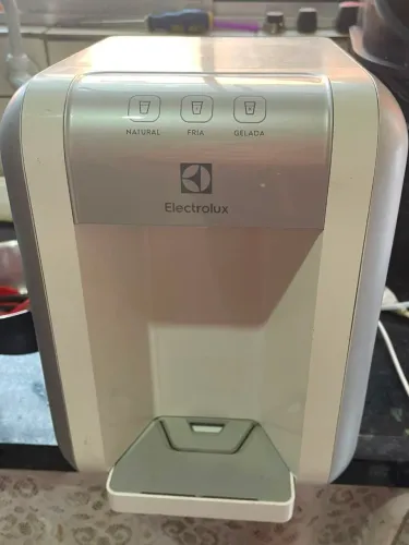 Purificador de água Electrolux PE11B Bivolt - faltando o adaptador