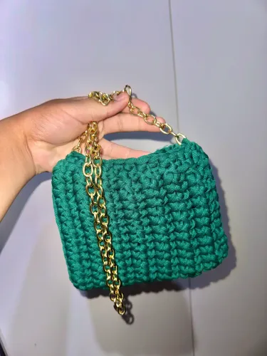 Bolsa Feminina Crochê ?