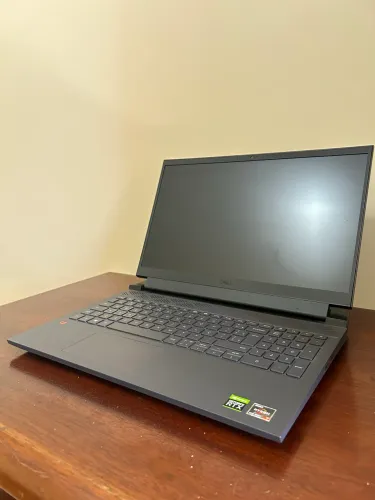 Notebook Dell G15 - RTX 3060 / AMD Ryzen 7 5800H / 16GB / SSD512GB