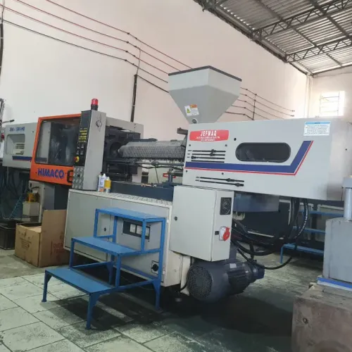 Injetora Plástico 120 Ton
