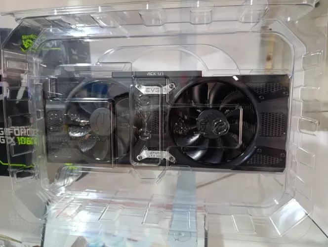 Placa de vídeo GTX 1080 EVGA