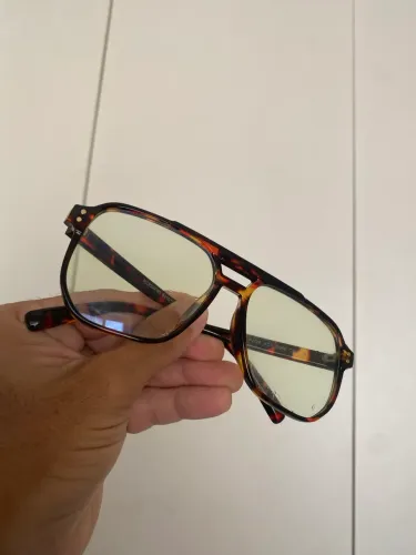 Vendo Óculos Renner novo