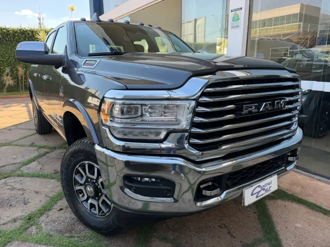Ram 3500 Limited Longhorn 6.7 TB CD Diesel 2022