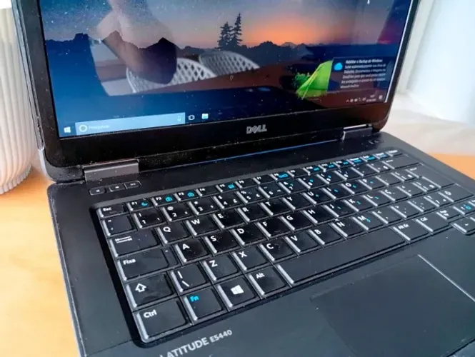Notebook Dell latitude, Intel Core i5 - 8gb ram - 500gb HD - tela 14" - Parcelo em 10x