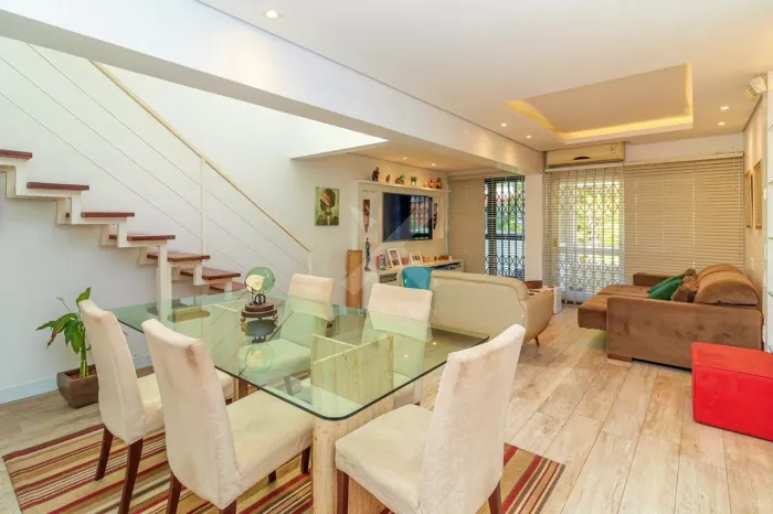 Casa de 510m2 e 4 dormitórios para alugar no bairro Boa Vista!