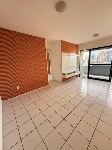 Imóvel para aluguel tem 82 metros quadrados com 2 quartos em Renascença - São Luís - MA