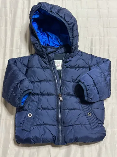Casaco puffer Zara original 12 meses como novo