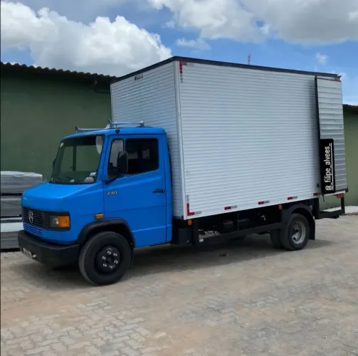 Mercedes 710