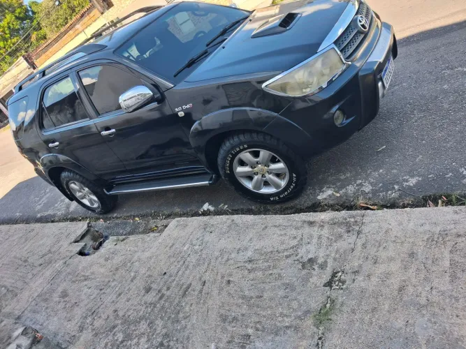 Toyota Hilux SW4 SRV D4-d 4X4 3.0 TDI Dies. AUT 2009