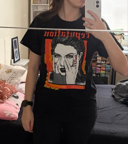 Camiseta taylor swift reputation