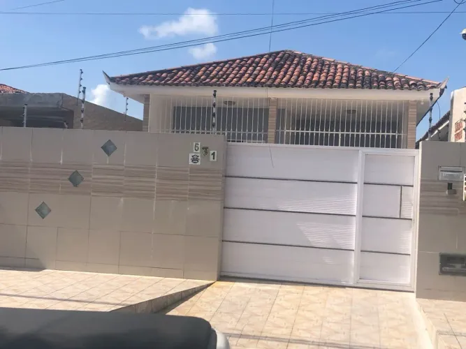 Casa com 3 dormitórios à venda por R$ 550.000,00 - Ernesto Geisel - João Pessoa/PB