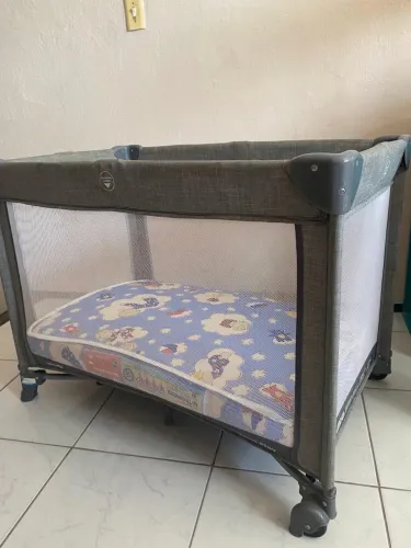 Berço portátil 