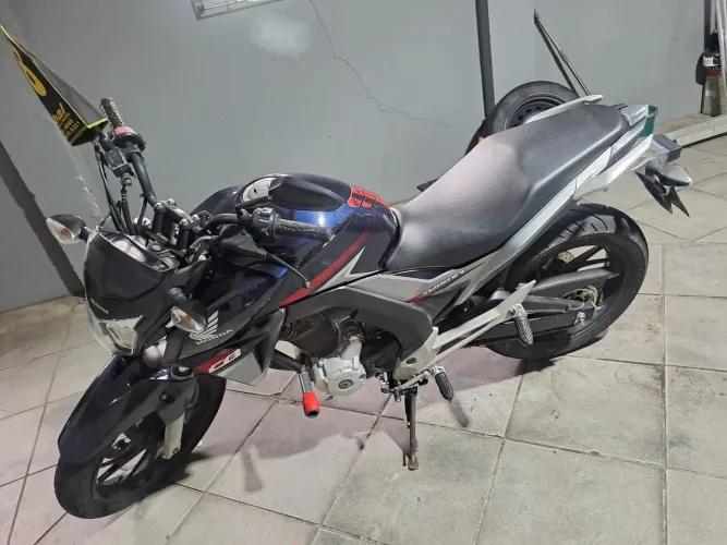Moto ém perfeito estado