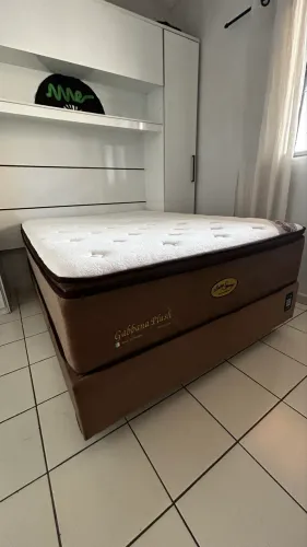 Cama de casal Padrão