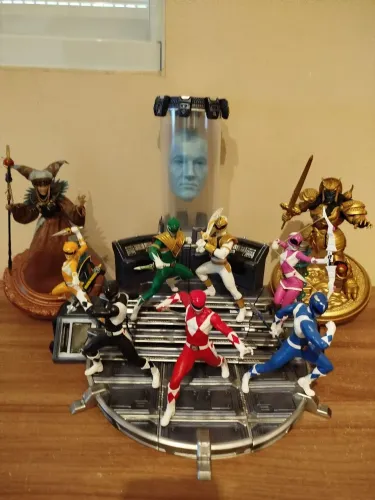Set Power Rangers 1/10 Iron Studio+ Rita Repulsa e Gholdarfões da Pcs