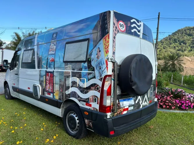 Renault Master 2.3 DCI Furgão 16V Diesel 2021