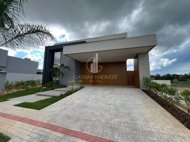 CASA COM 4 SUÍTES A VENDA POR R$ 2.900.000,00 NO CONDOMÍNIO FECHADO AQUARELA DOS POEMAS EM