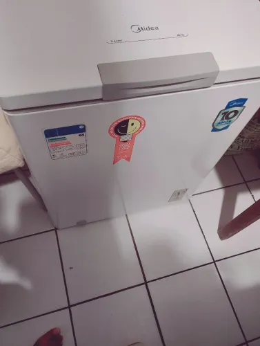 Freezer Midea 144lt.