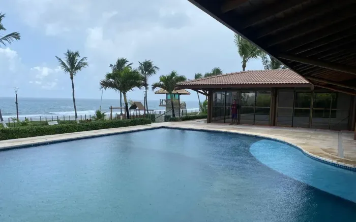 Casa beira-mar à venda no mais refinado condomínio de Muro Alto - Ipojuca - PE