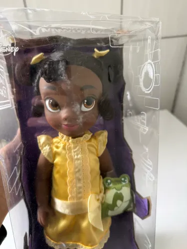 Boneca Tiana nunca tirada da caixa importada . Tiana baby 