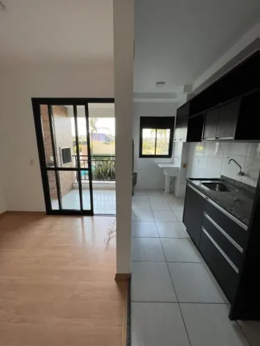 Apartamento com 3 dormitórios para alugar, 69 m² por R$ 2.700,00/mês - Terra Bonita - Lond