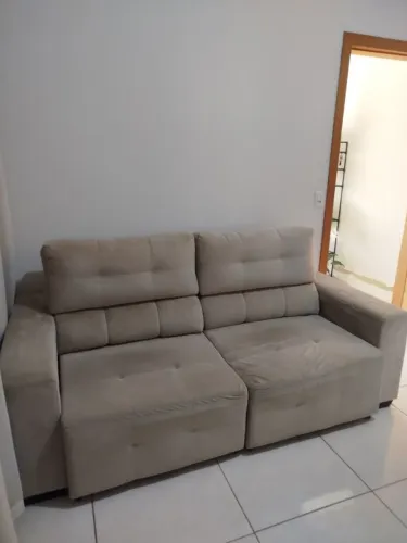 Sofá retrátil reclinável 