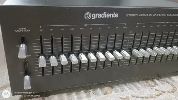 Equalizador Gráfico Gradiente E1 Grafite