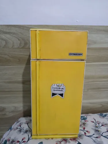 Geladeira elka anos 80
