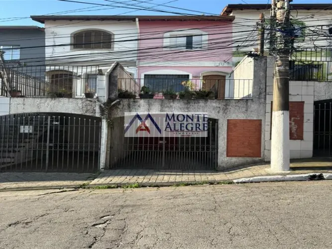Sobrado à venda na Vila Campestre com 92 m² e 2 dormitórios/quartos disponíveis.