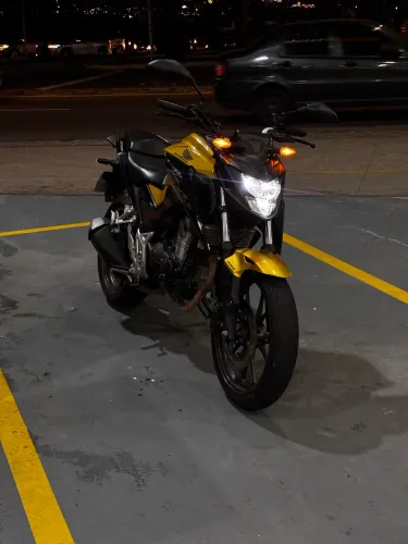 Cb 300f abs